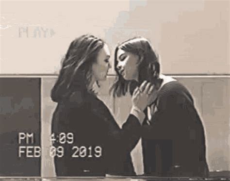 lesbians kiss gifs|300+ Free Lesbian Love & Love animated GIFs and .